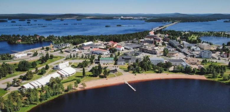 Hotel Mestarin Kievari Kemijärvi Exterior foto